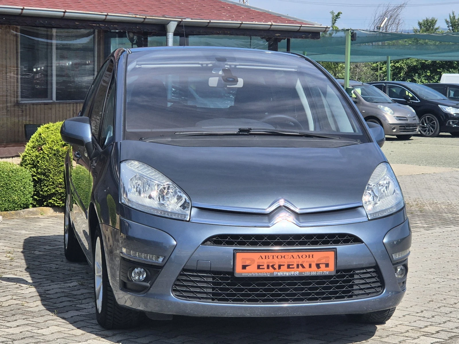 Citroen C4 Picasso 1.6HDI 112к.с Автомат, снимка 4 - Автомобили и джипове - 54748092