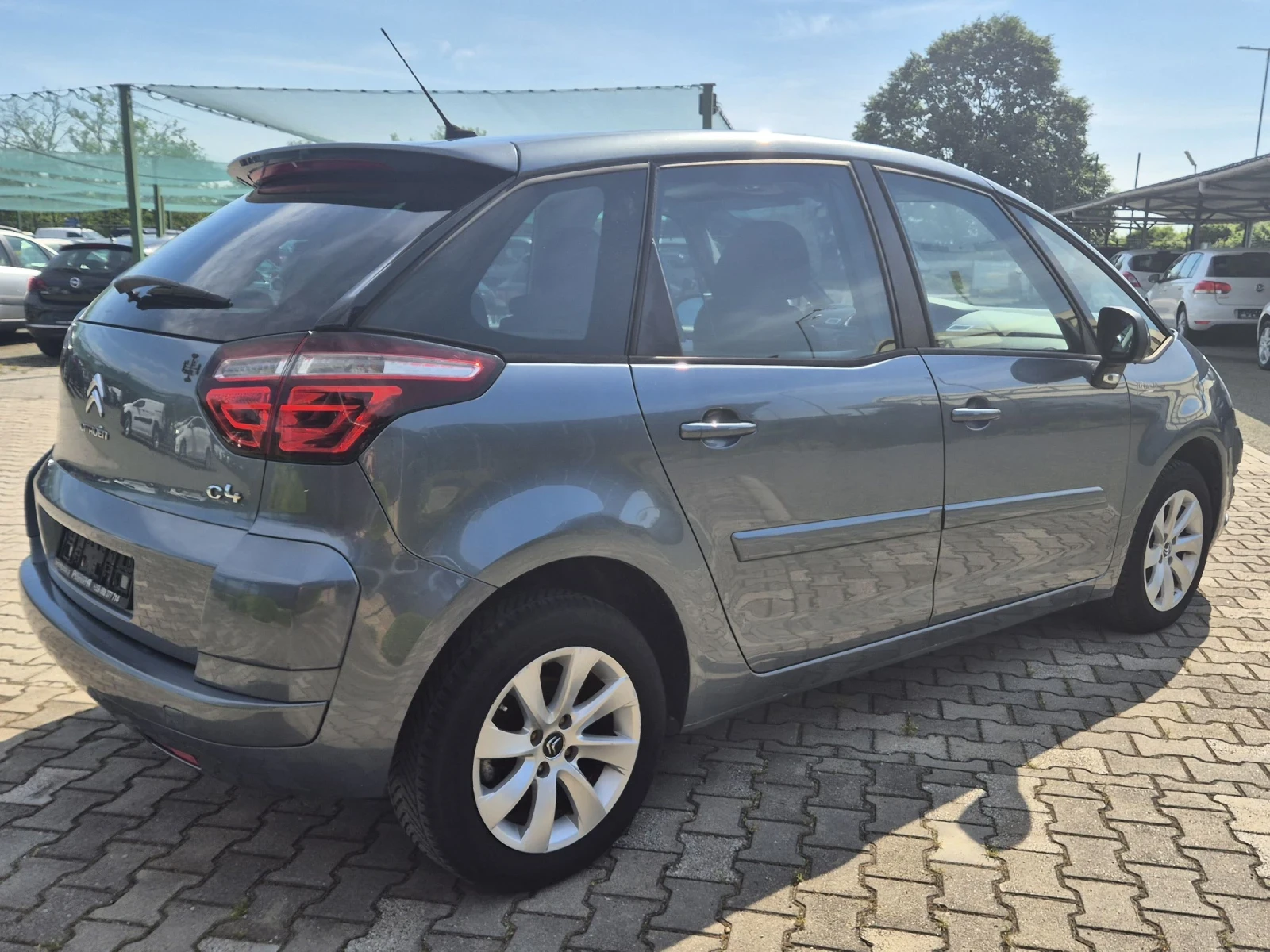 Citroen C4 Picasso 1.6HDI 112к.с Автомат, снимка 7 - Автомобили и джипове - 54748092