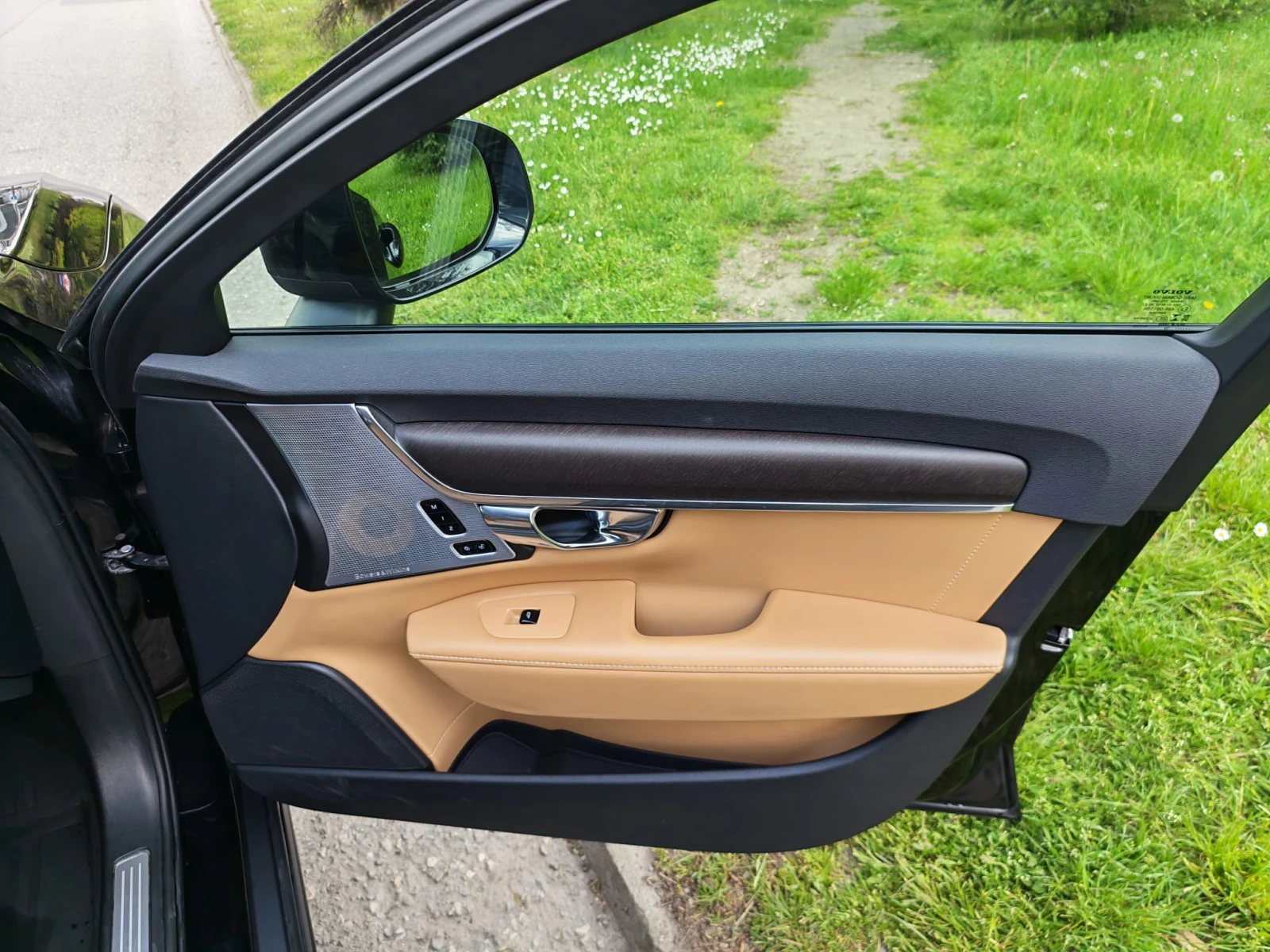 Volvo V90 Cross Country, снимка 9 - Автомобили и джипове - 54783841