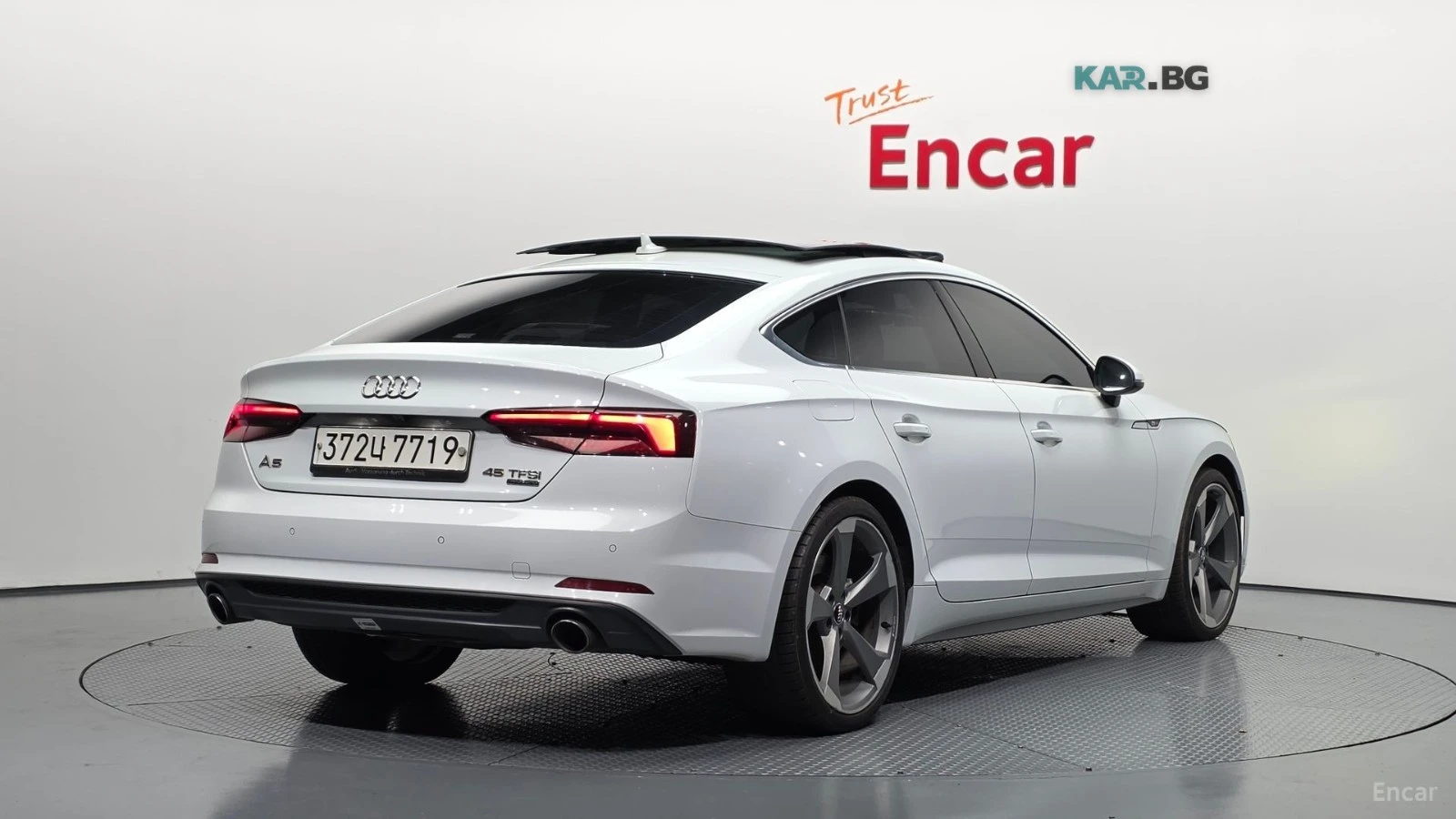 Audi A5 QUATTRO* PREMIUM* 45TFSI* DISTRONIC* HUD* КАМЕРА* , снимка 3 - Автомобили и джипове - 54916787