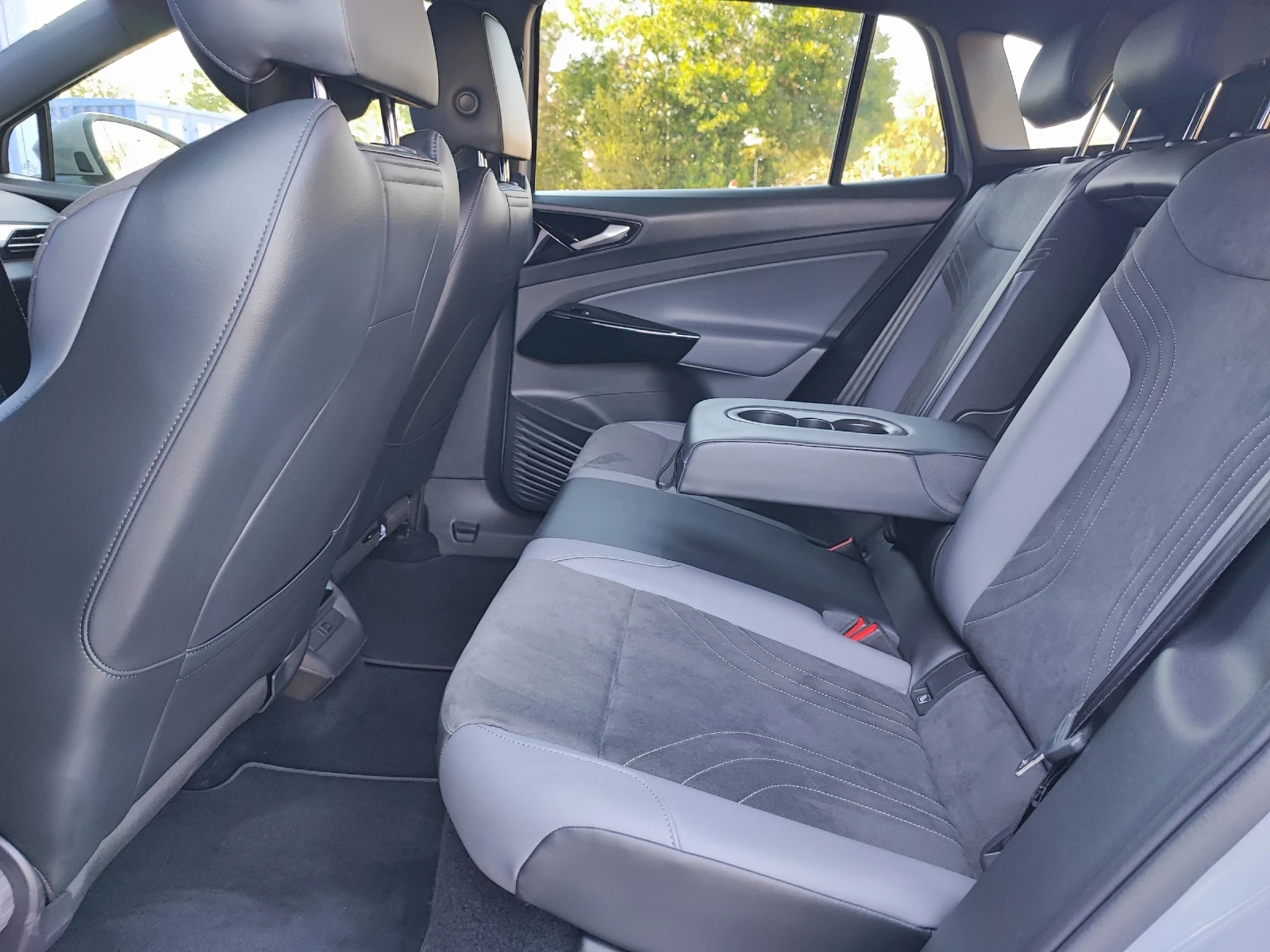 VW ID.4 PRO PERFORMANCE/ FACE/ 82KWH/ 204kc/56000km | Mobile.bg � ����������� 7