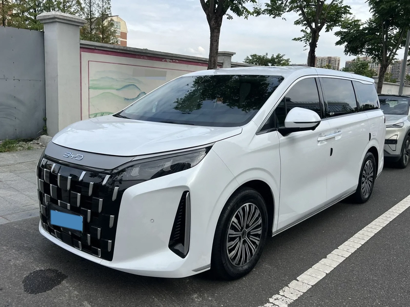BYD Sealion 7 M9 20.39kWh  1060 Navigator Edition