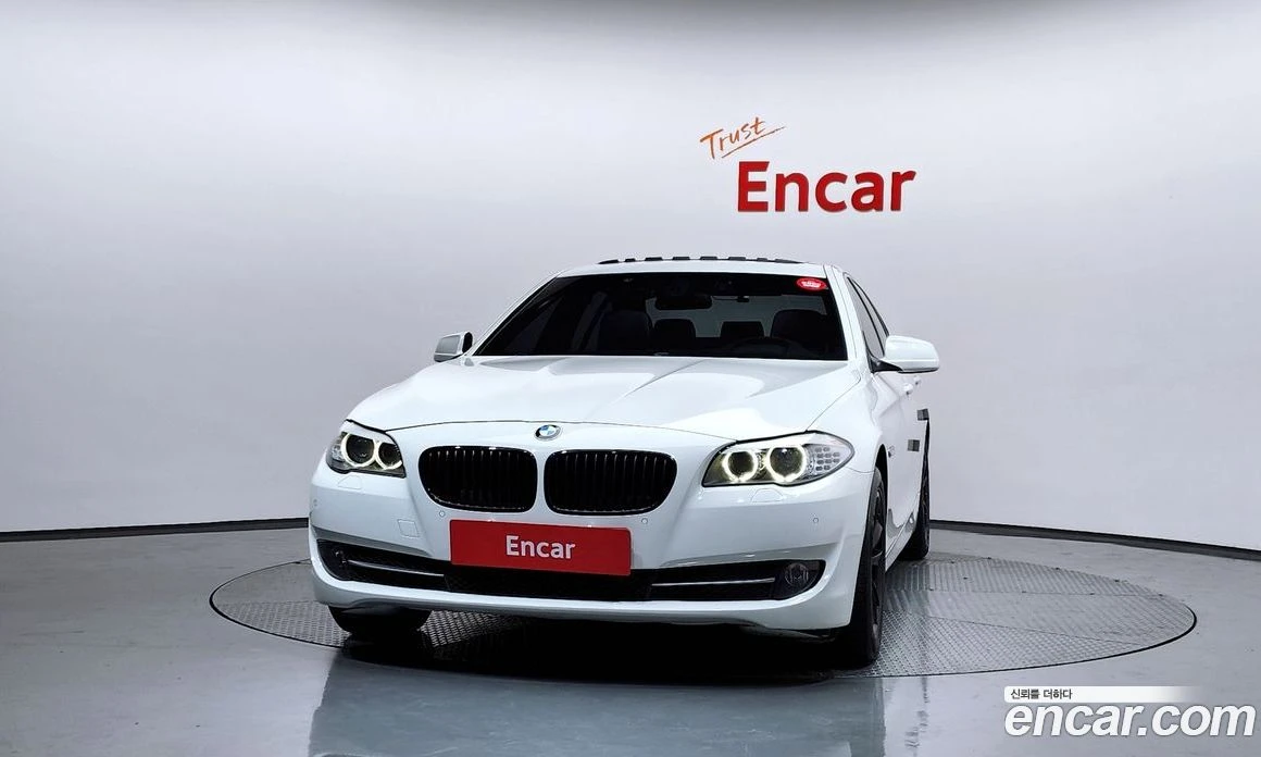 BMW 520 520d, снимка 3 - Автомобили и джипове - 56156700