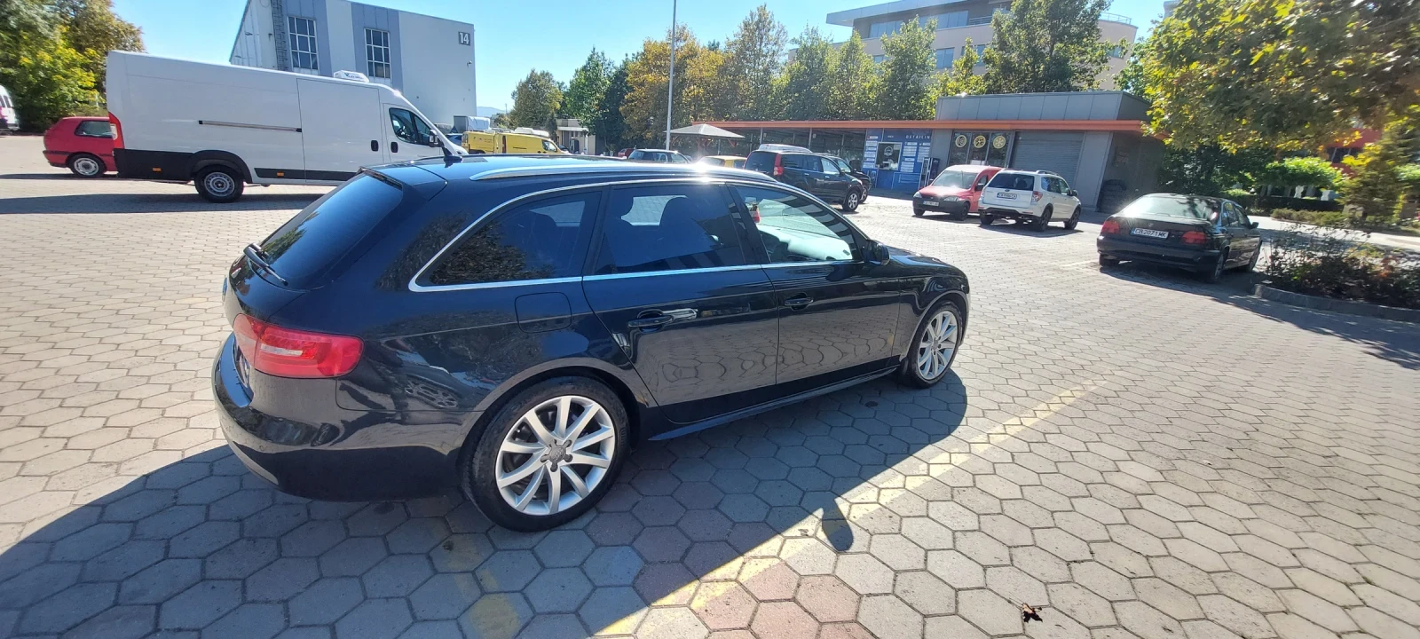 Audi A4 B8.5 2.0 diesel 177, снимка 5 - Автомобили и джипове - 56345969