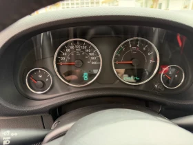 Jeep Wrangler 3.6 SAHARA, снимка 10