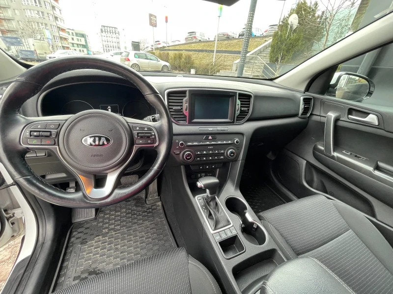 Kia Sportage, снимка 5 - Автомобили и джипове - 46995494