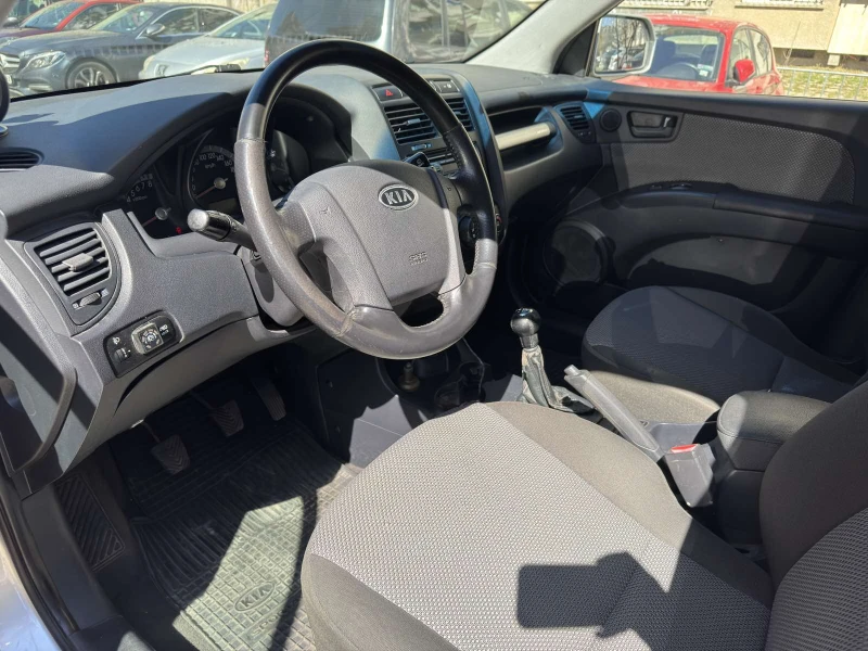 Kia Sportage 4x4 LPG Обслужена, снимка 10 - Автомобили и джипове - 49588620