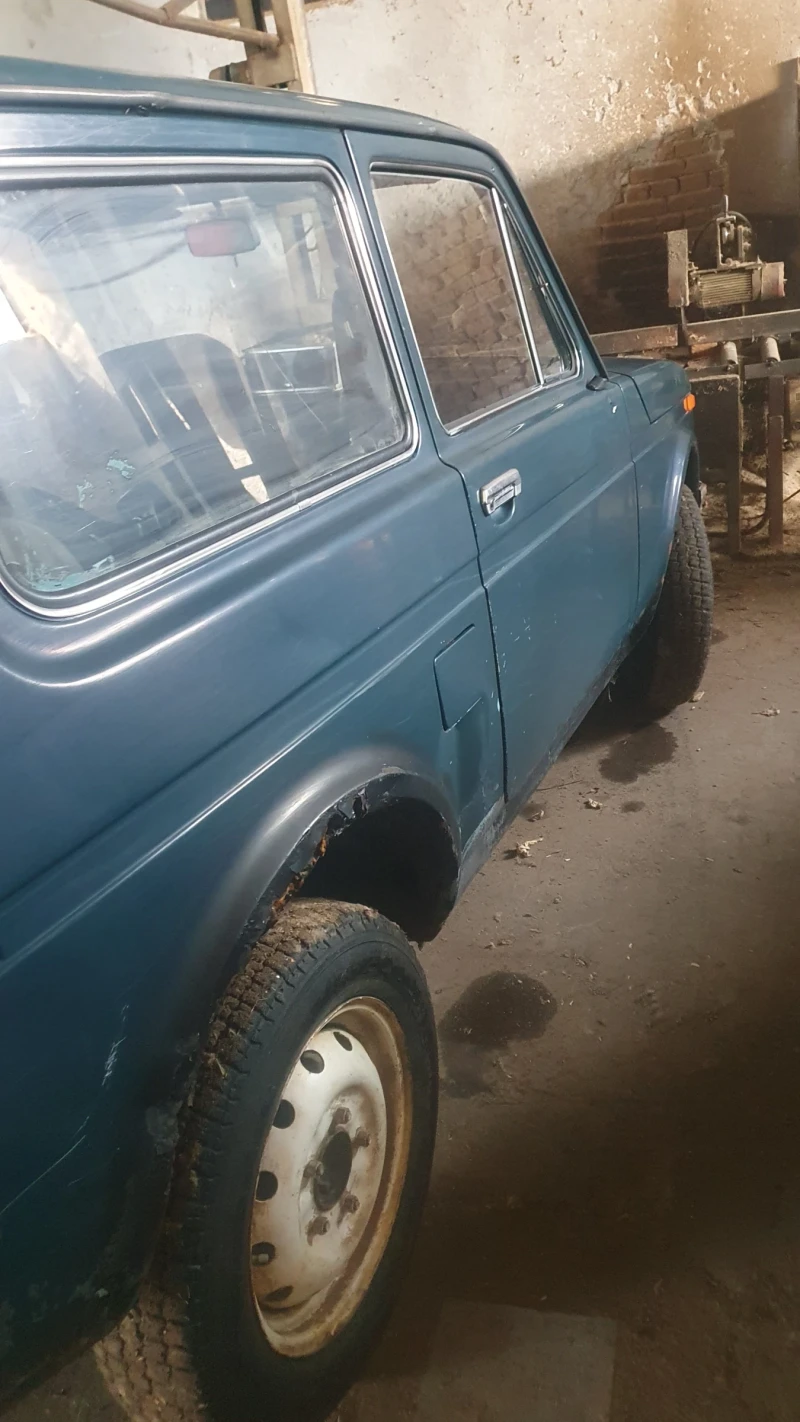 Lada Niva 1.7 бензин, снимка 6 - Автомобили и джипове - 52729077