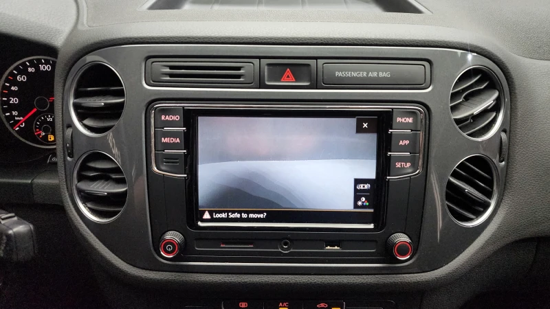 VW Tiguan 2.0TDI COMFORT autogeorge.com, снимка 15 - Автомобили и джипове - 51937210