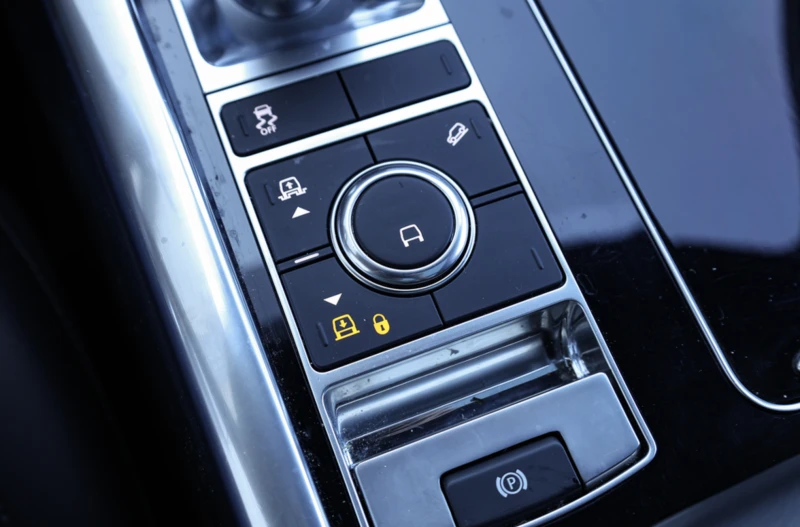 Land Rover Range Rover Sport 2020 Land Rover Range Rover Sport, снимка 11 - Автомобили и джипове - 52321408