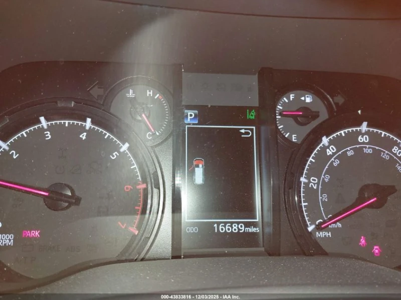 Toyota 4runner 4.0L V-6 DOHC, VVT, 270HP 4X4 Drive, снимка 7 - Автомобили и джипове - 52836361