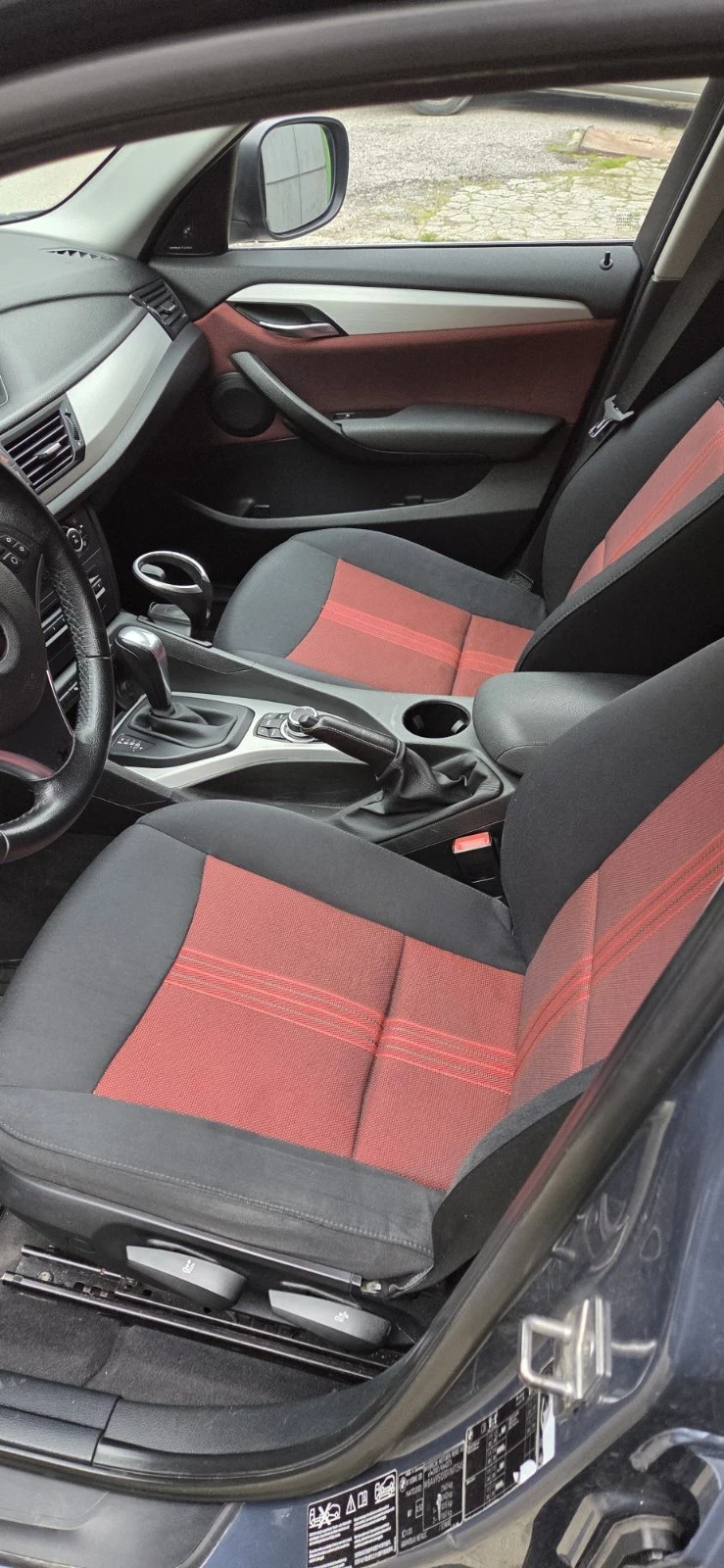 BMW X1, снимка 11 - Автомобили и джипове - 54319305