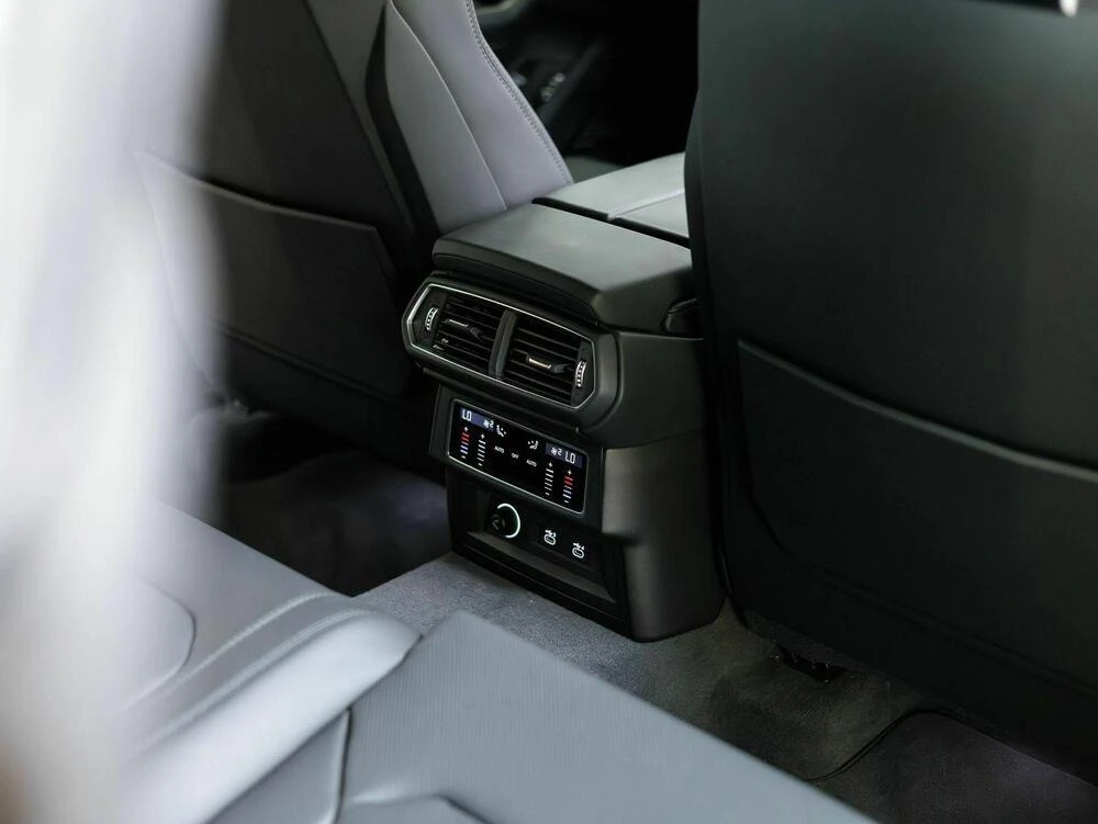 Lamborghini Urus S/666 HP/CERAMIC/B&O/HEAD UP/PANO/TV/360/ | Mobile.bg   16