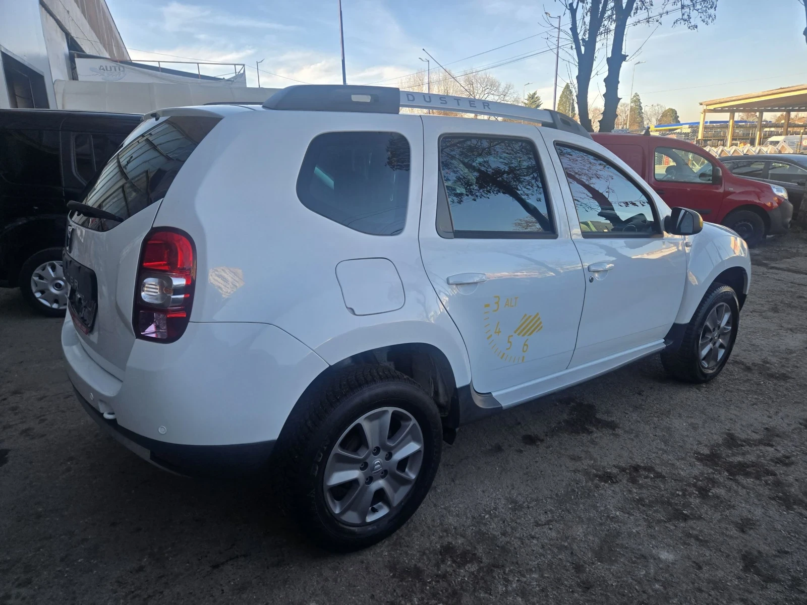 Dacia Duster | Mobile.bg � ����������� 4