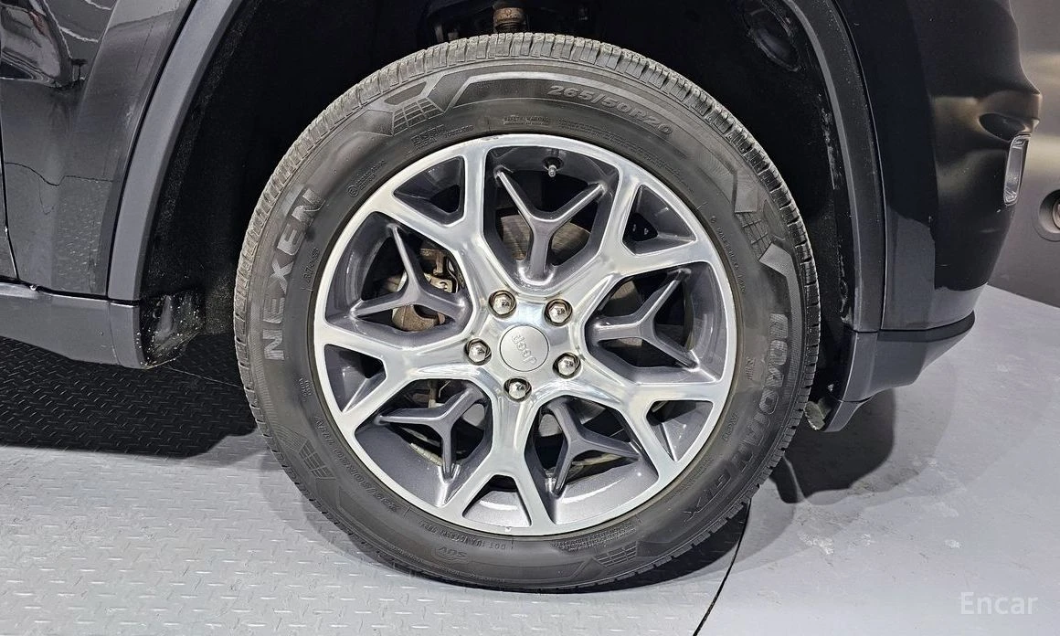 Jeep Grand cherokee  - изображение 5