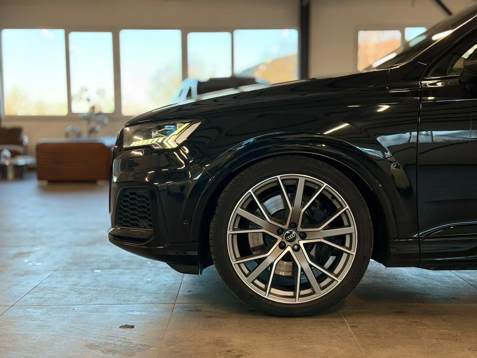 Audi SQ7 507ks/MATRIX/B&Q/360* /PANO/AUDI EXCLUSIV  - изображение 7