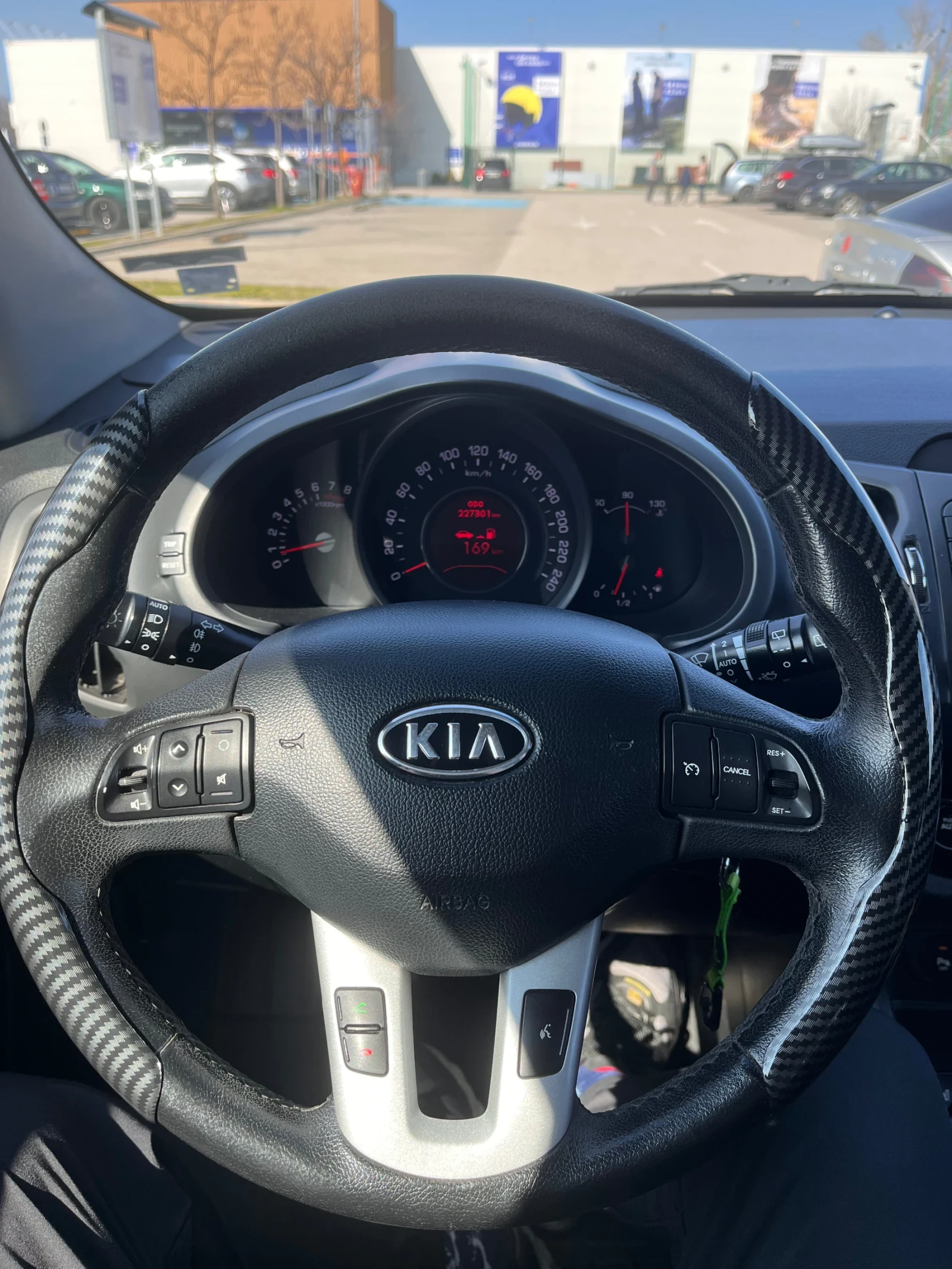 Kia Sportage 2.0i 163hp , снимка 17 - Автомобили и джипове - 53746573