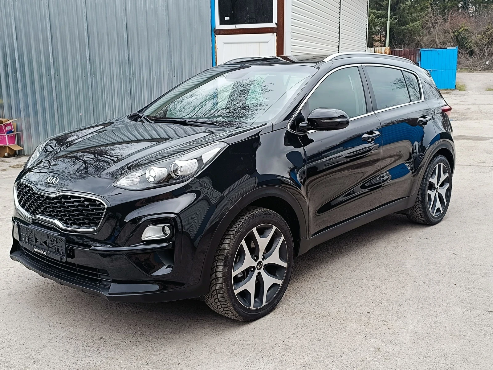 Kia Sportage 1.6 Бензин Газ, снимка 9 - Автомобили и джипове - 53960977