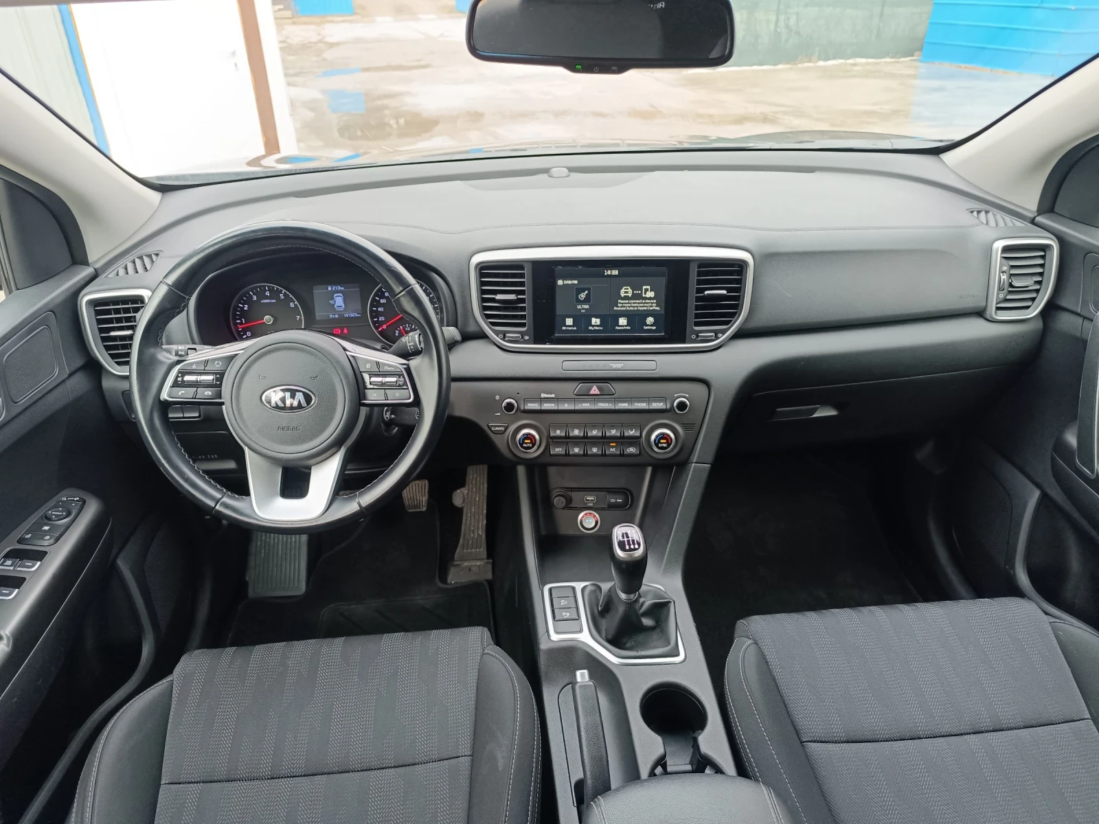 Kia Sportage 1.6 Бензин Газ, снимка 11 - Автомобили и джипове - 53960977