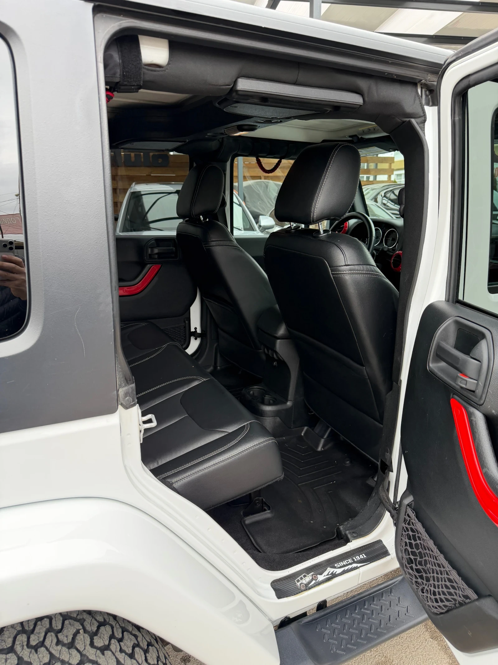 Jeep Wrangler 3.6 SAHARA, снимка 14 - Автомобили и джипове - 54027903