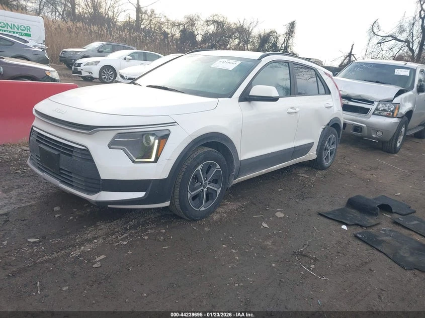 Kia Niro * Lx* , снимка 2 - Автомобили и джипове - 54037390