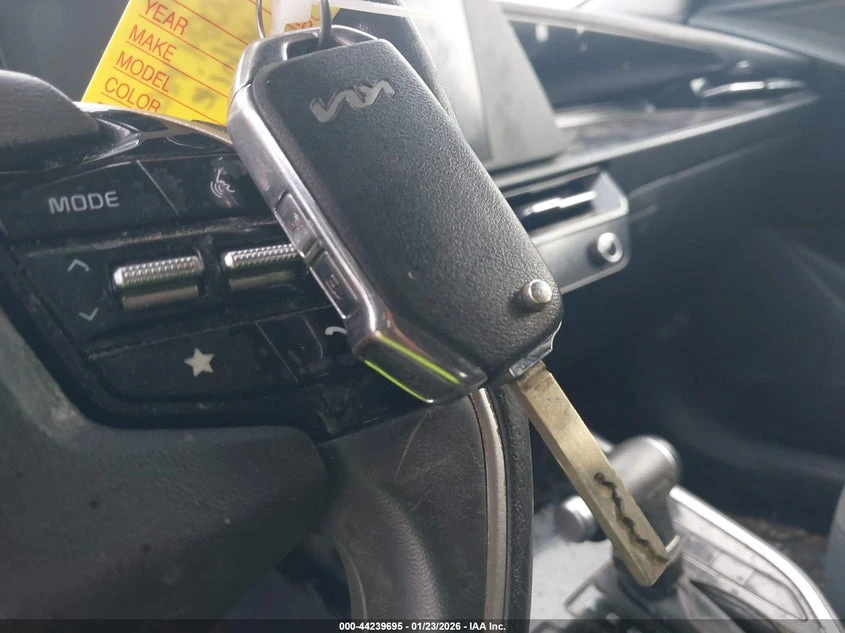 Kia Niro * Lx* , снимка 11 - Автомобили и джипове - 54037390