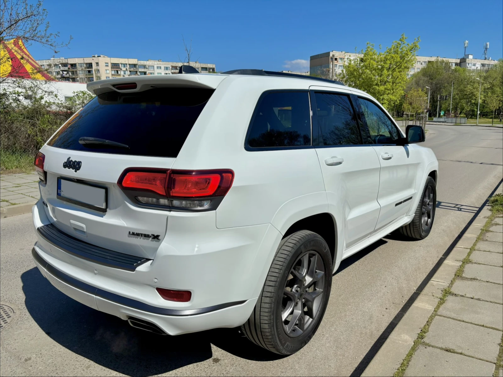 Jeep Grand cherokee Limited X , снимка 9 - Автомобили и джипове - 54306969
