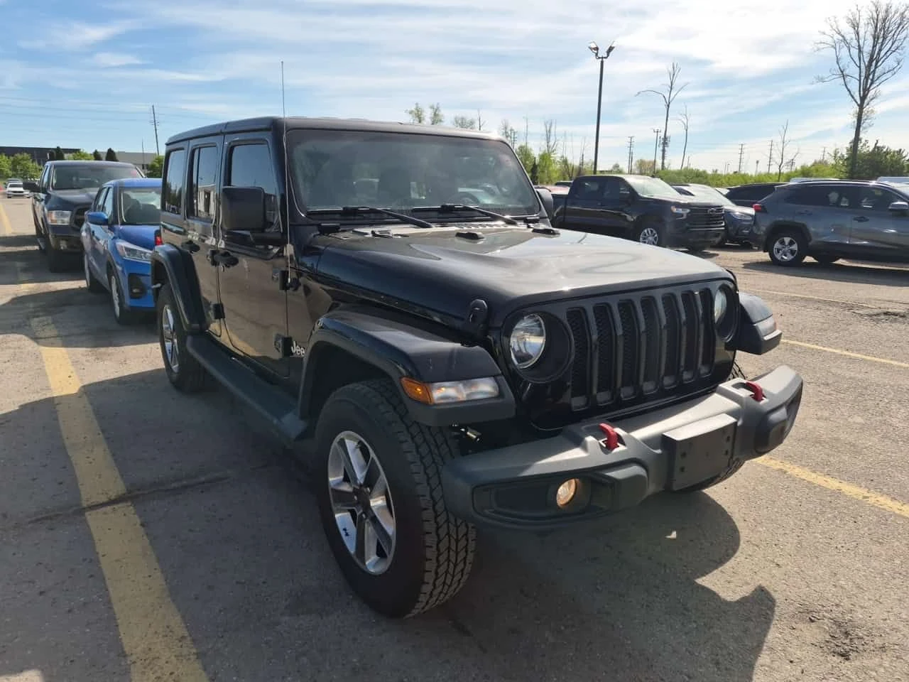 Jeep Wrangler * SAHARA * CARFAX * ФИНАНСИРАНЕ, снимка 2 - Автомобили и джипове - 54634113