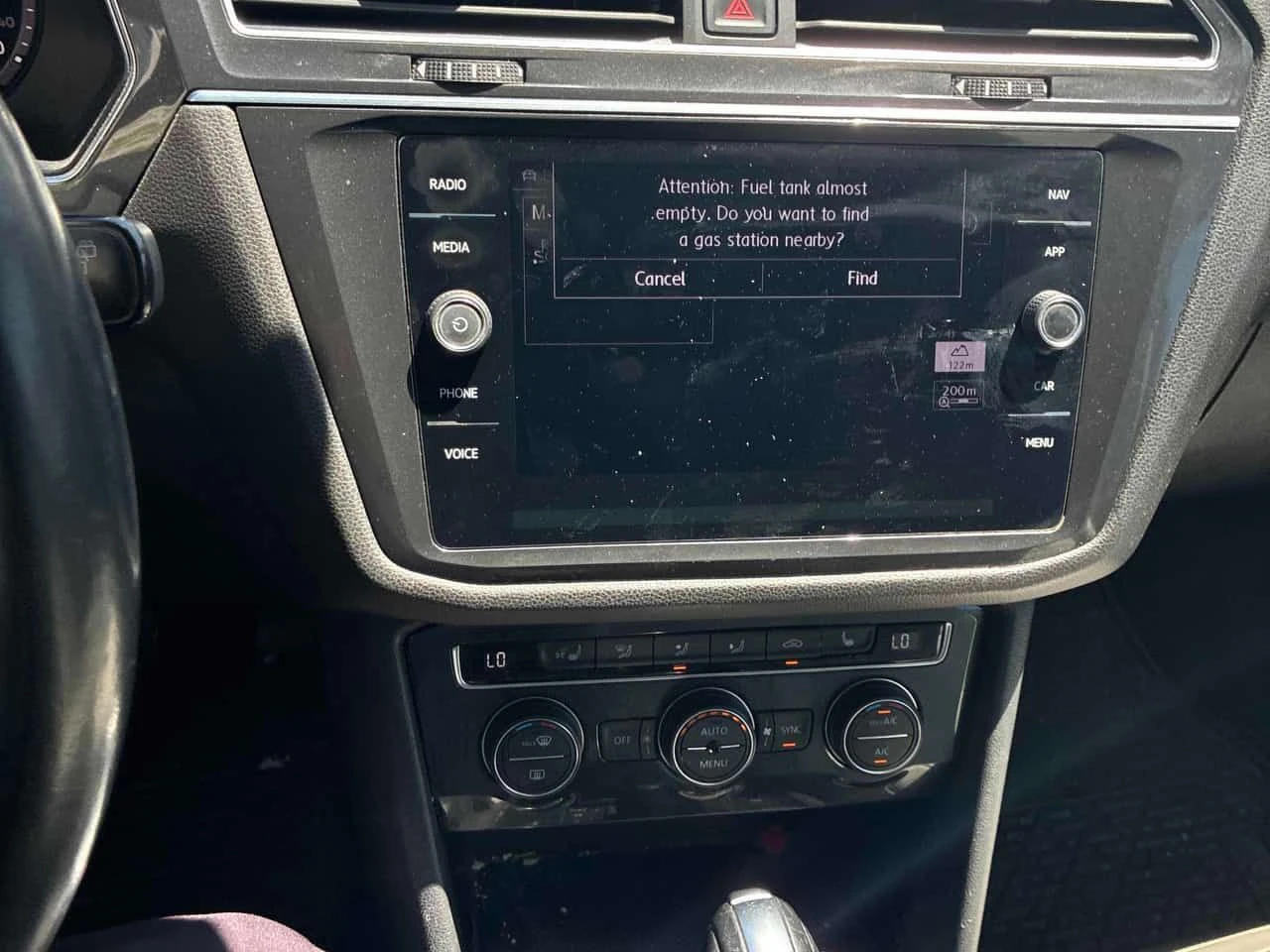 VW Tiguan HIGHLINE/ПАНО/ПОДГРЕВ/CARFAX/ФИНАНСИРАНЕ, снимка 15 - Автомобили и джипове - 54677714