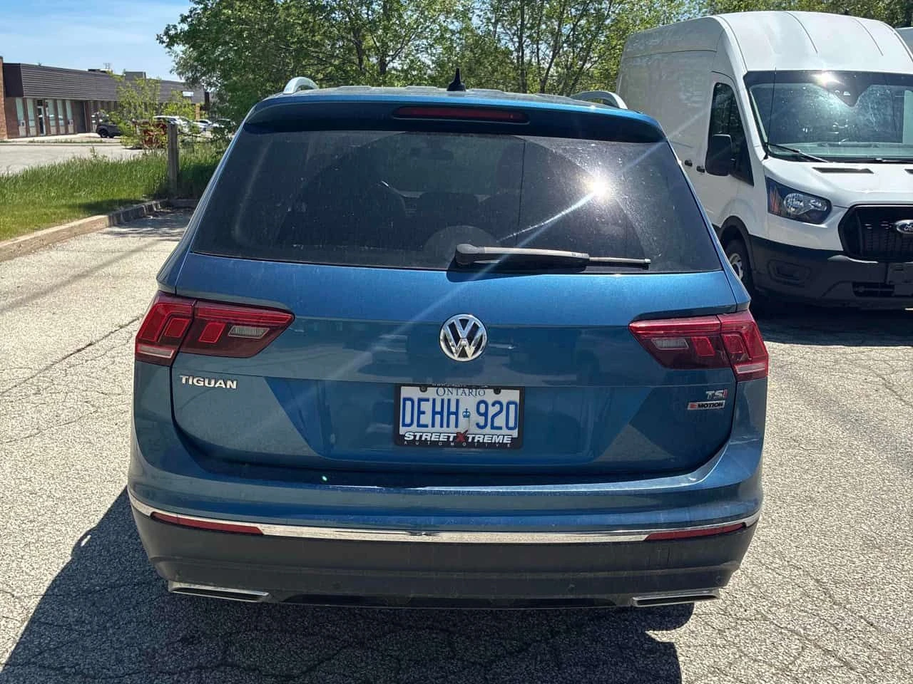 VW Tiguan HIGHLINE/ПАНО/ПОДГРЕВ/CARFAX/ФИНАНСИРАНЕ, снимка 4 - Автомобили и джипове - 54677714