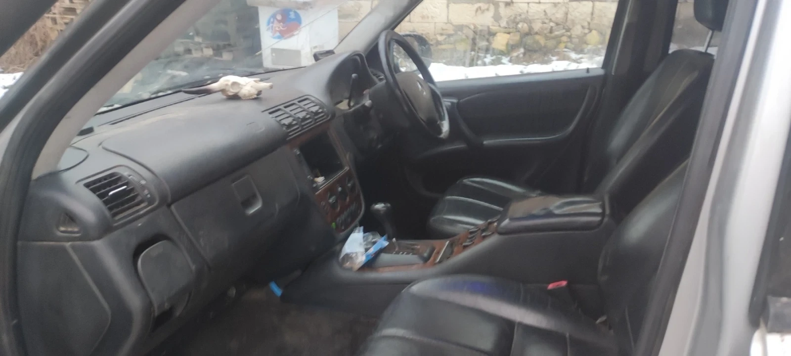 Mercedes-Benz ML 320, снимка 8 - Автомобили и джипове - 54758177