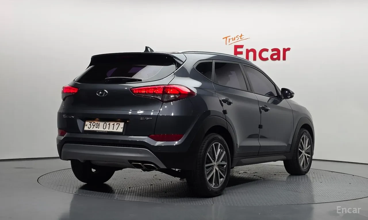 Hyundai Tucson All New 2.0 Diesel, снимка 2 - Автомобили и джипове - 54821056