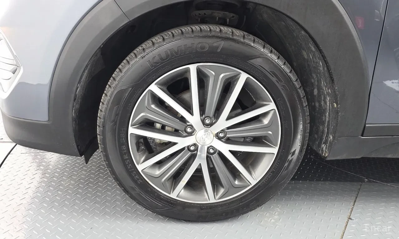 Hyundai Tucson All New 2.0 Diesel, снимка 5 - Автомобили и джипове - 54821056