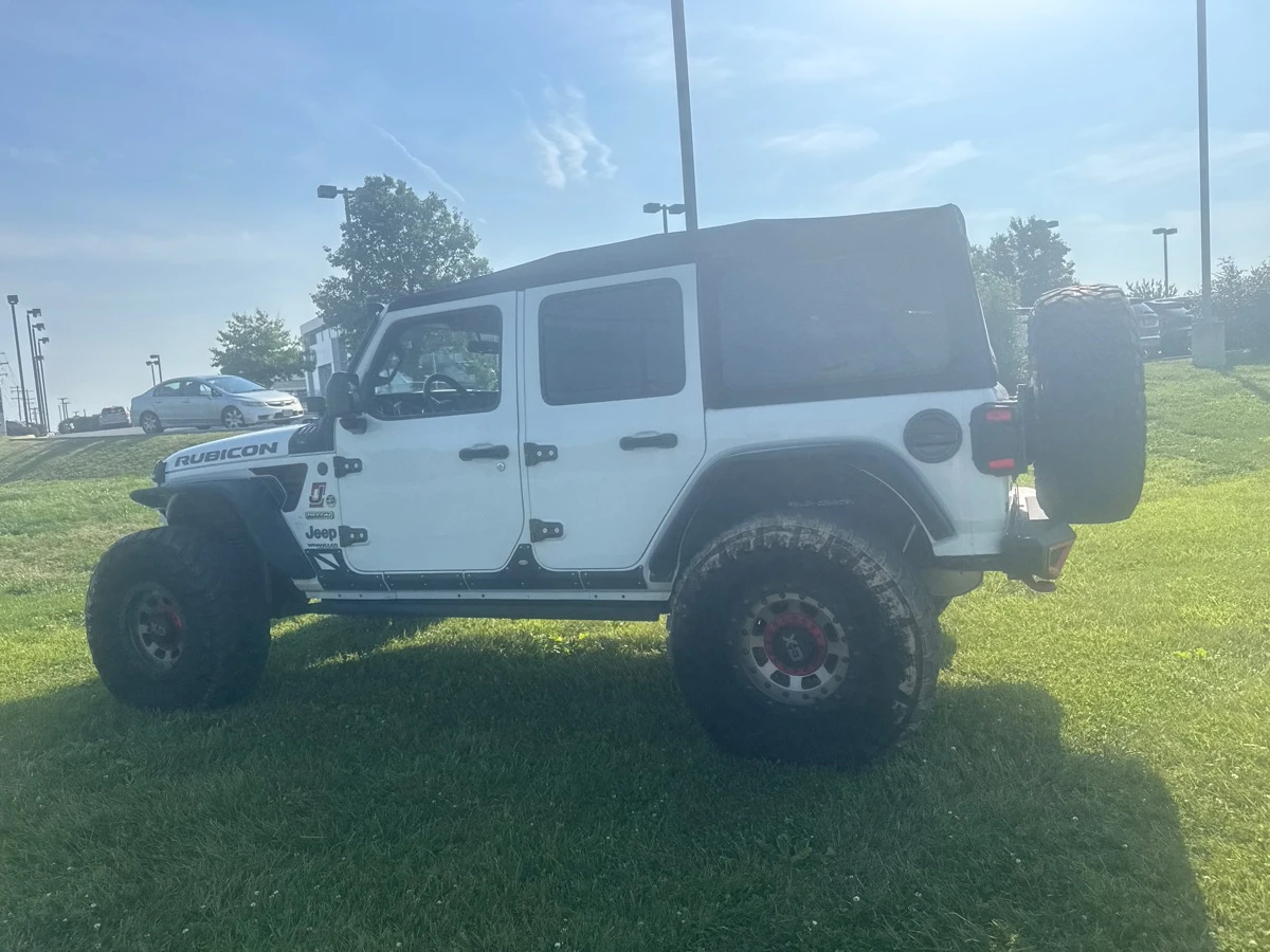 Jeep Wrangler Unlimited Rubicon Recon, снимка 3 - Автомобили и джипове - 55010609