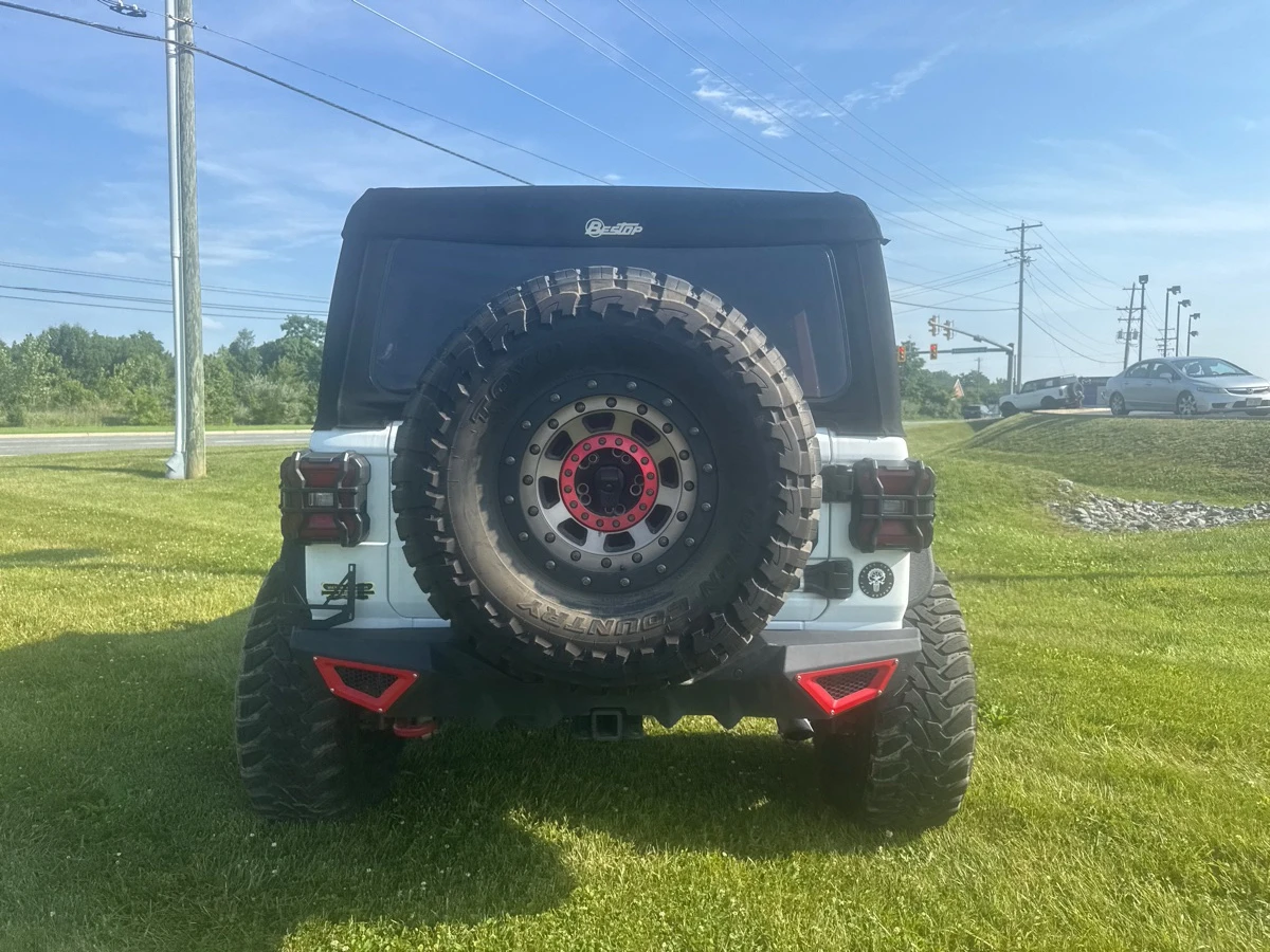 Jeep Wrangler Unlimited Rubicon Recon, снимка 4 - Автомобили и джипове - 55010609