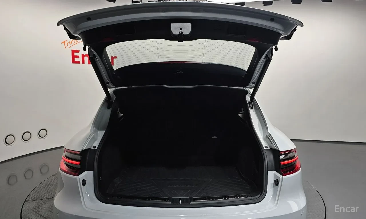 Porsche Macan 3.6 TURBO | SPORT CHRONO| PASM| BOSE, снимка 7 - Автомобили и джипове - 55207689