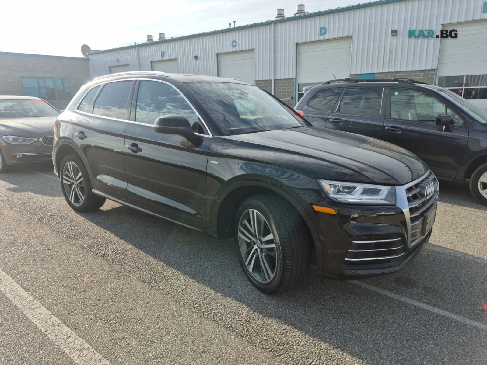 Audi Q5 Progressiv * S LineАвтоКредит * (ЦЕНА ДО БГ), снимка 2 - Автомобили и джипове - 55729653