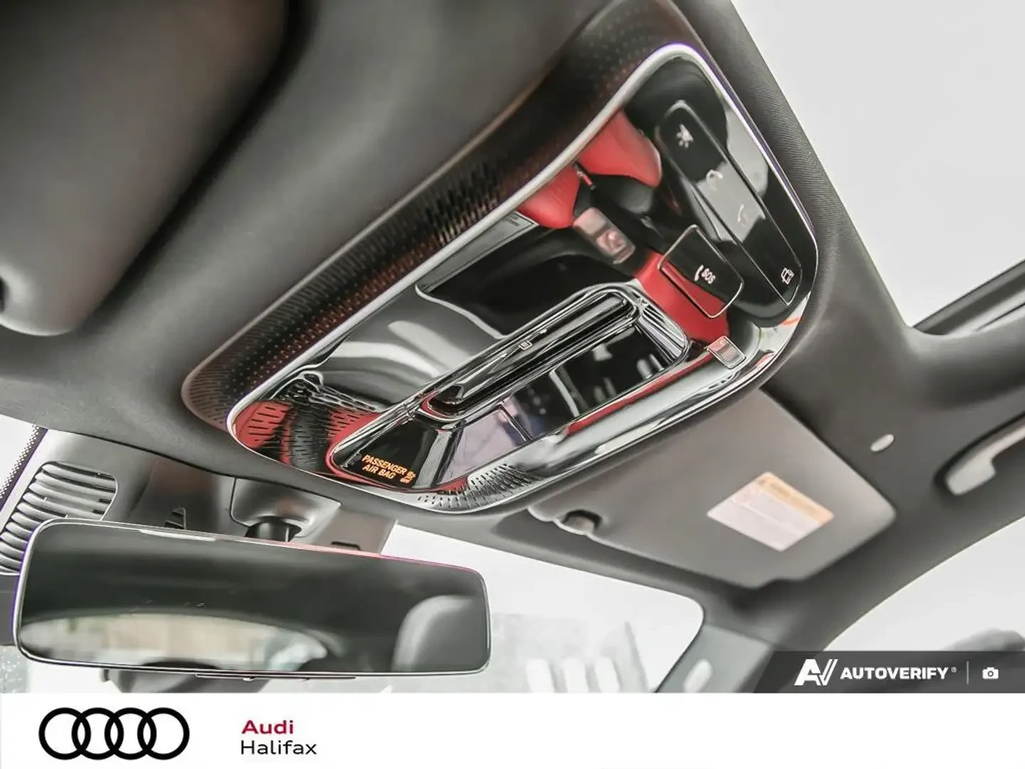 Mercedes-Benz GLC 300 AMG* LINE* BURMESTER* 360КАМЕРА* ДИСТРОНИК* ПАНОРА, снимка 14 - Автомобили и джипове - 55981510