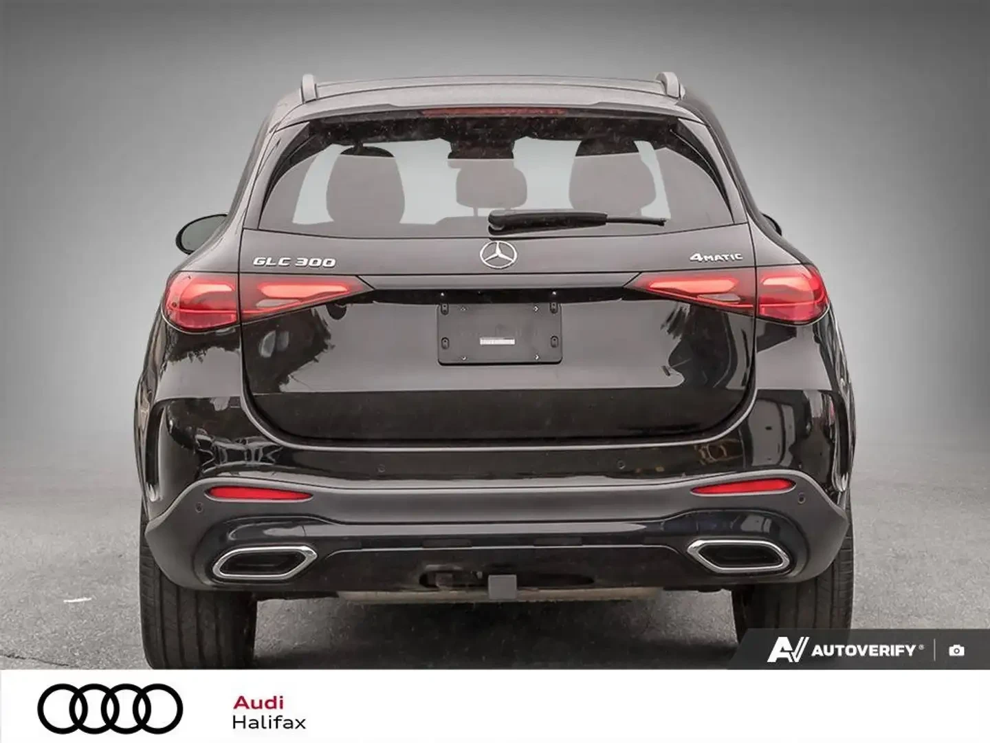 Mercedes-Benz GLC 300 AMG* LINE* BURMESTER* 360КАМЕРА* ДИСТРОНИК* ПАНОРА, снимка 4 - Автомобили и джипове - 55981510