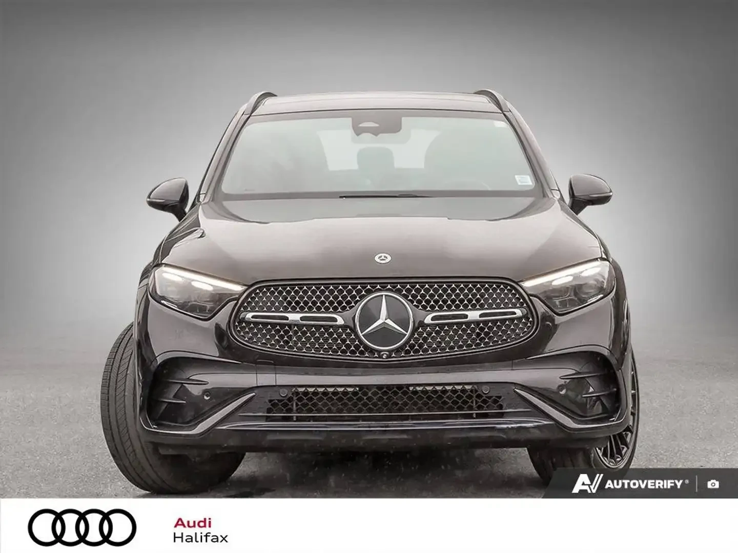Mercedes-Benz GLC 300 AMG* LINE* BURMESTER* 360КАМЕРА* ДИСТРОНИК* ПАНОРА, снимка 2 - Автомобили и джипове - 55981510