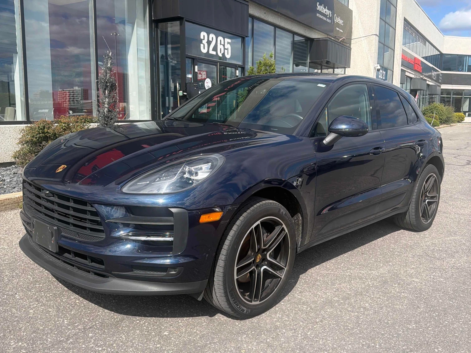 Porsche Macan * CARFAX * БЕЗ ИНЦИДЕНТИ * ОПЦИЯ ЗА ФИНАНСИРАНЕ
