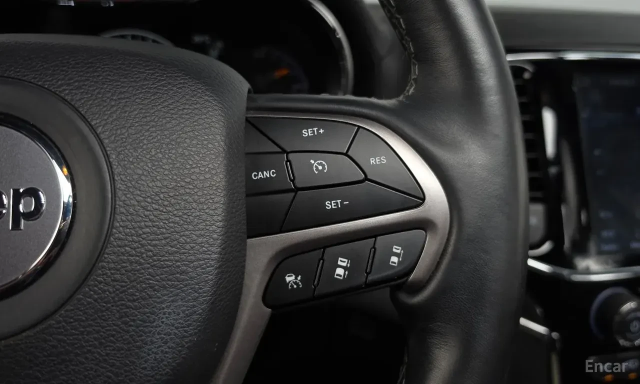 Jeep Grand cherokee 3.6* V6* 8ZF* OVERLAND* ���������* ���������* ���� | Mobile.bg � ����������� 8