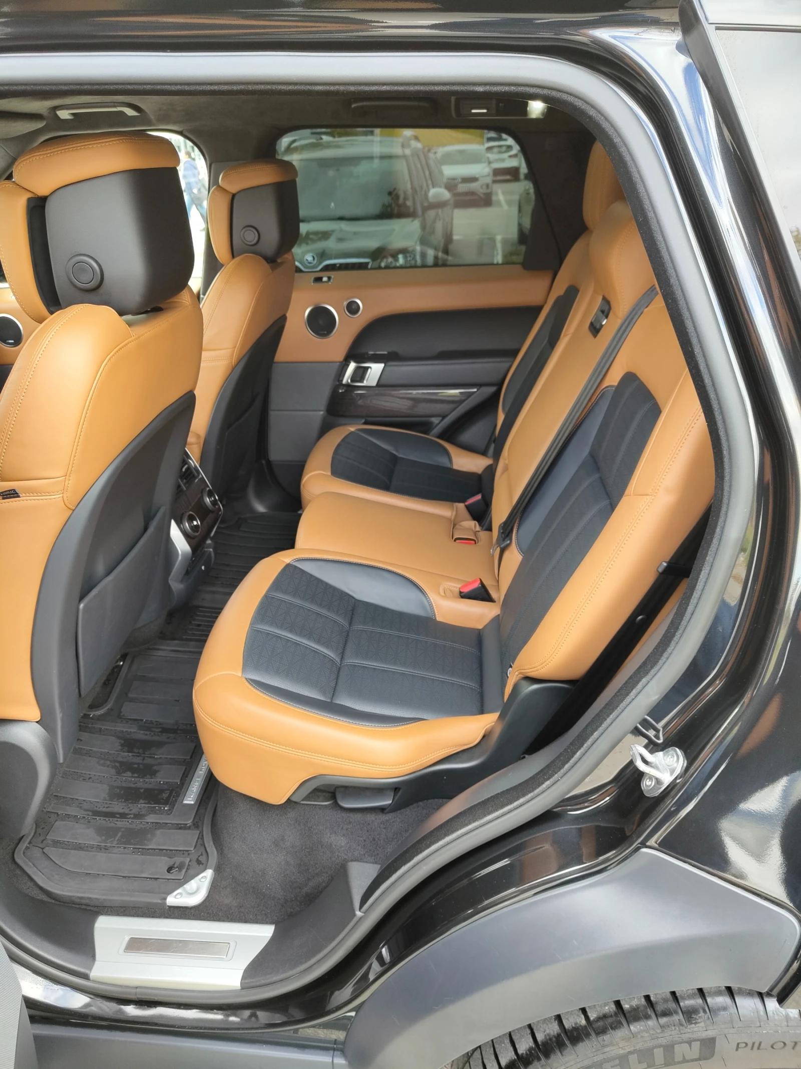 Land Rover Range Rover Sport AUTOBIOGRAPHY, снимка 11 - Автомобили и джипове - 56729884