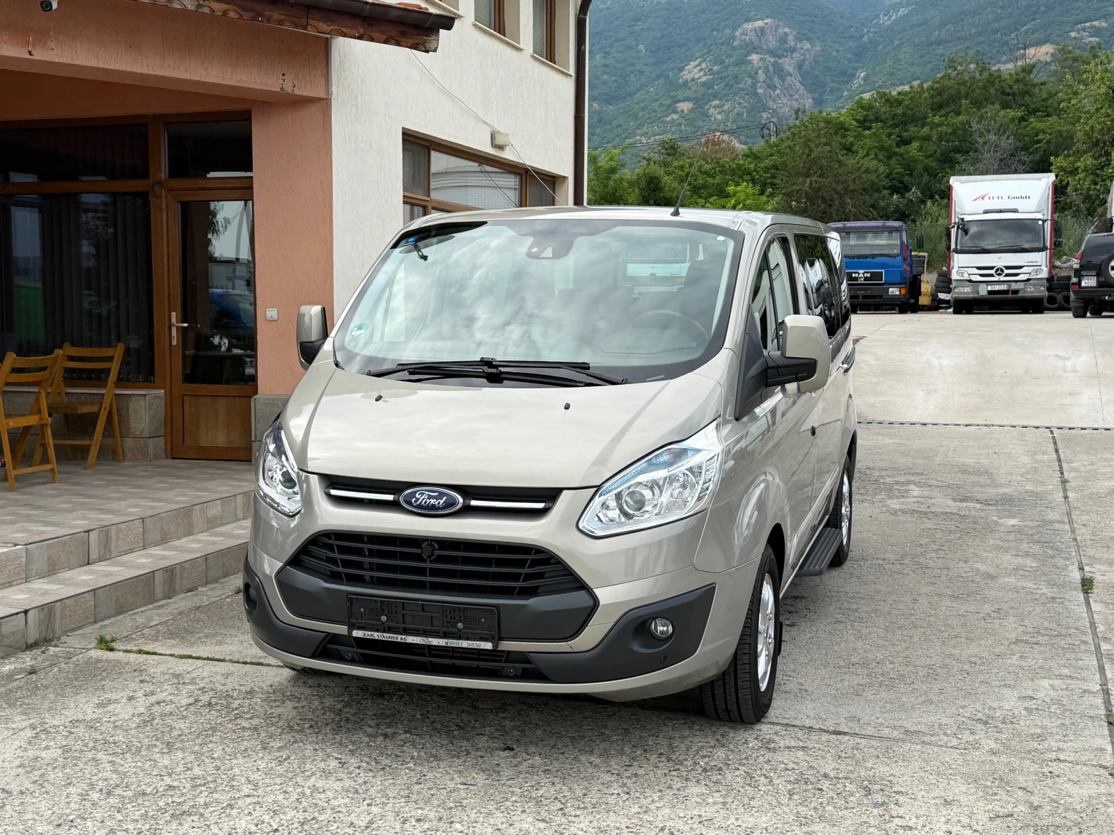 Ford Transit Custom LUX 9 Места , FULL , 2 странични вр , 2xКЛИМА , снимка 2 - Бусове и автобуси - 55175108