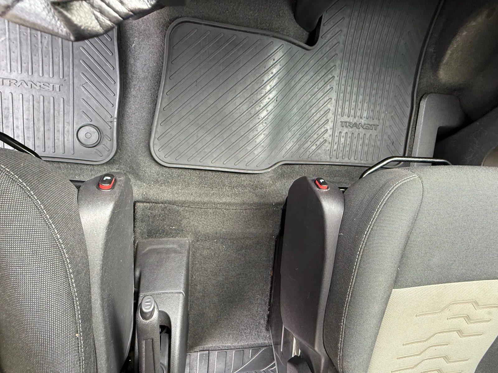 Ford Transit Custom LUX 9 Места , FULL , 2 странични вр , 2xКЛИМА , снимка 17 - Бусове и автобуси - 55175108