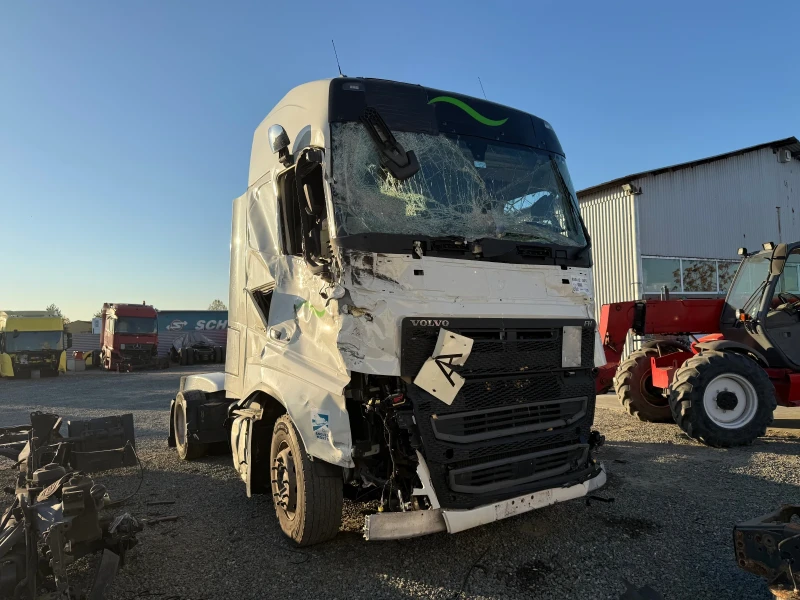 Volvo Fh 420 МЕГА, снимка 2 - Камиони - 47852291