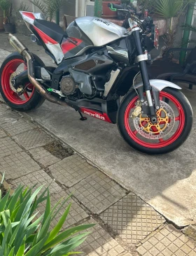 Aprilia Tuono RSV1000R, снимка 2