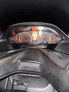 Обява за продажба на Suzuki Burgman 400i ~1 700 лв. - изображение 9 | Auto.bg Обява за продажба на Suzuki Burgman 400i ~1 700 лв. - изображение 9