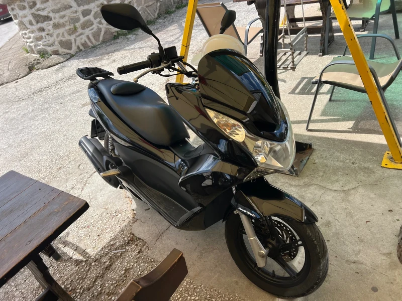 Honda Pcx 125, снимка 2 - Мотоциклети и мототехника - 52553237