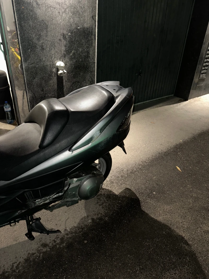 Suzuki Burgman 400i, снимка 9 - Мотоциклети и мототехника - 52189088